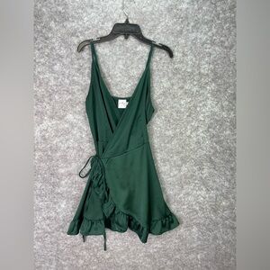 Princess Polly Dress Womens US 6 Emerald Green Satin Wrap Ruffle Mini Party